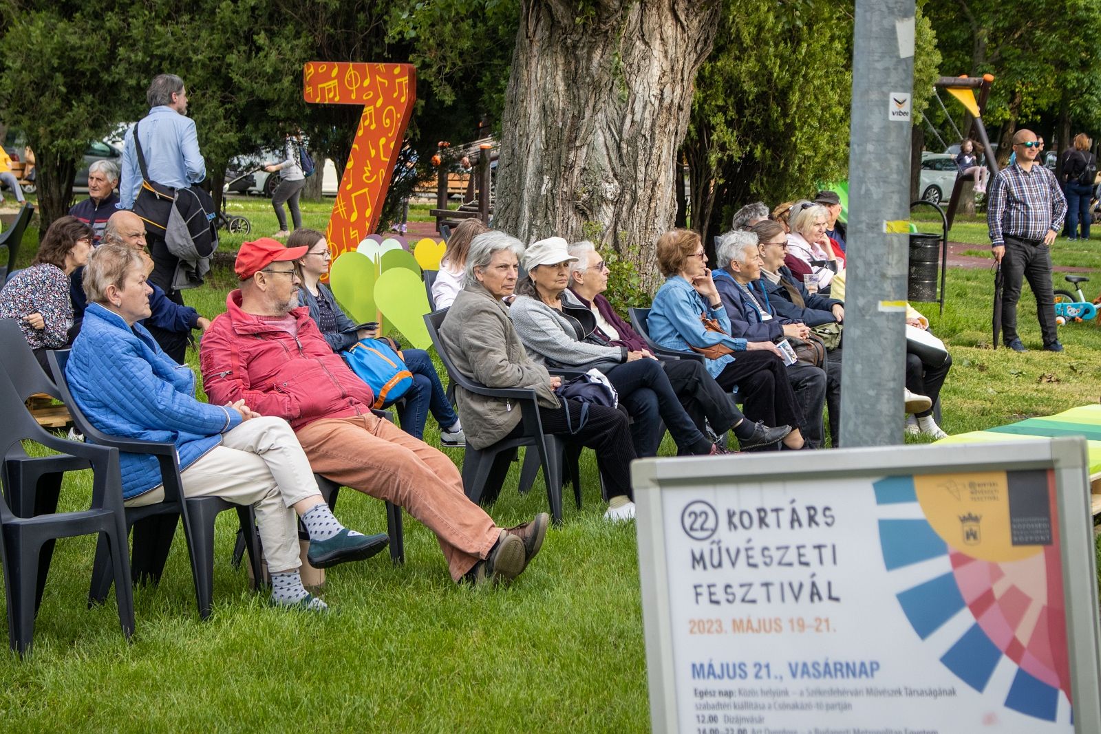 Megnyílt a 2023-as Kortárs Művészeti Fesztivál a Csónakázó-tónál